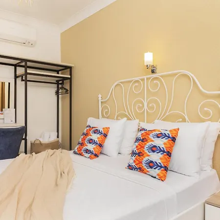 Kiraz Hotel
