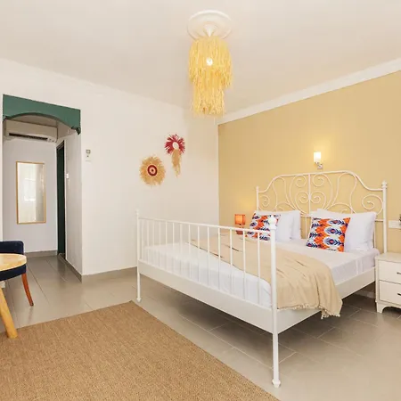Kiraz Hotell